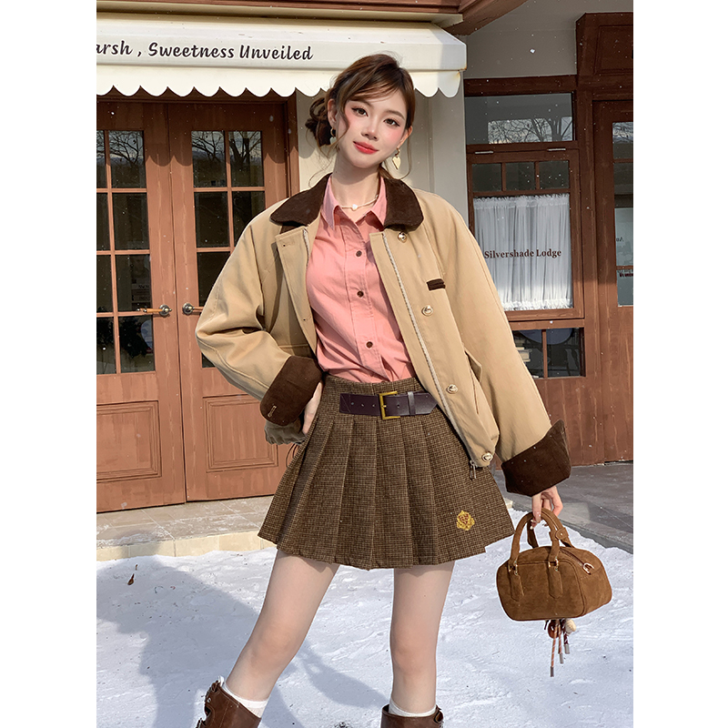2025 Autumn Winter Retro Quilted Jacket and Pleated Skirt Two-Piece Set for Women - Image 3