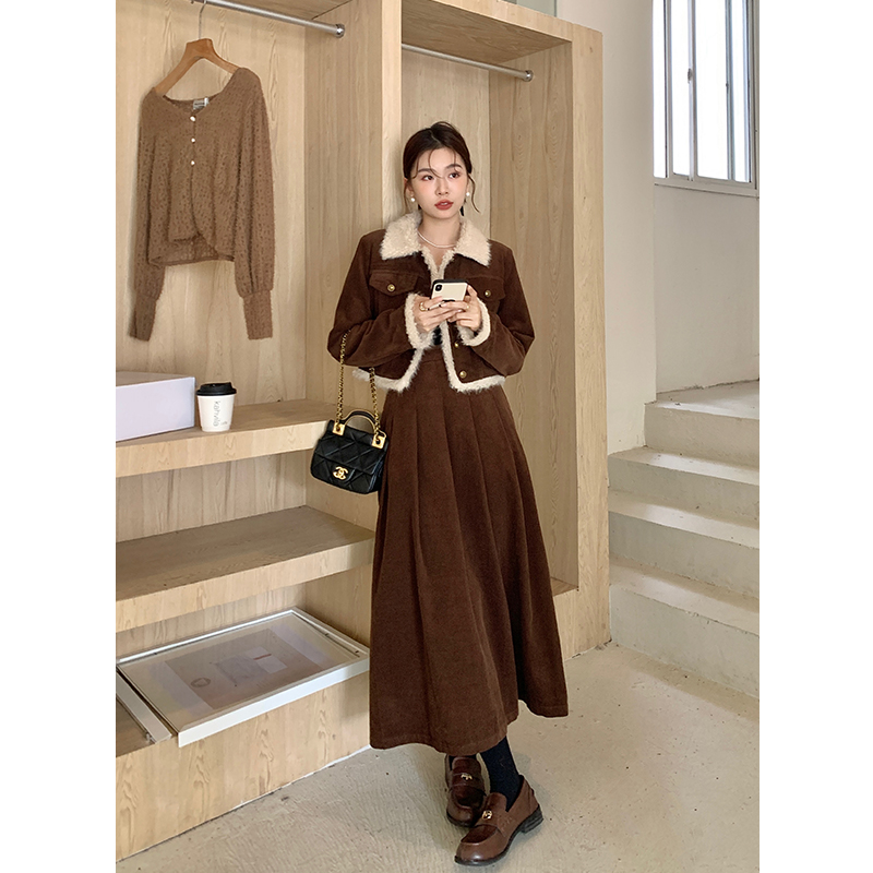 2025 Winter New Thick Quilted Faux Fur Panel Top Coat and Skirt Two-Piece Women Fashion Set