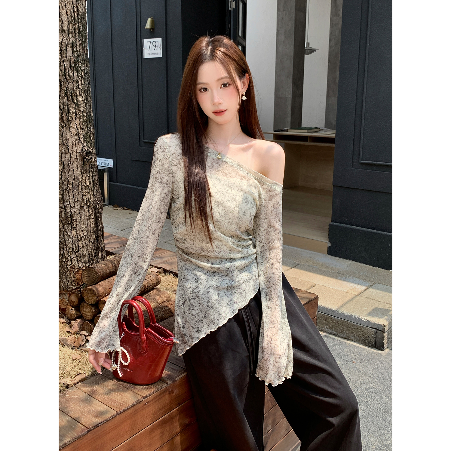 Spring Tie-Dye Gold Thread Knit Top and Pants Two-Piece Set for Women - Image 5
