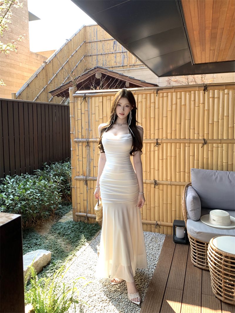 2026 Summer French Style Strapless Cami Dress Sexy Slim Waist Long Flared Dress - Image 3