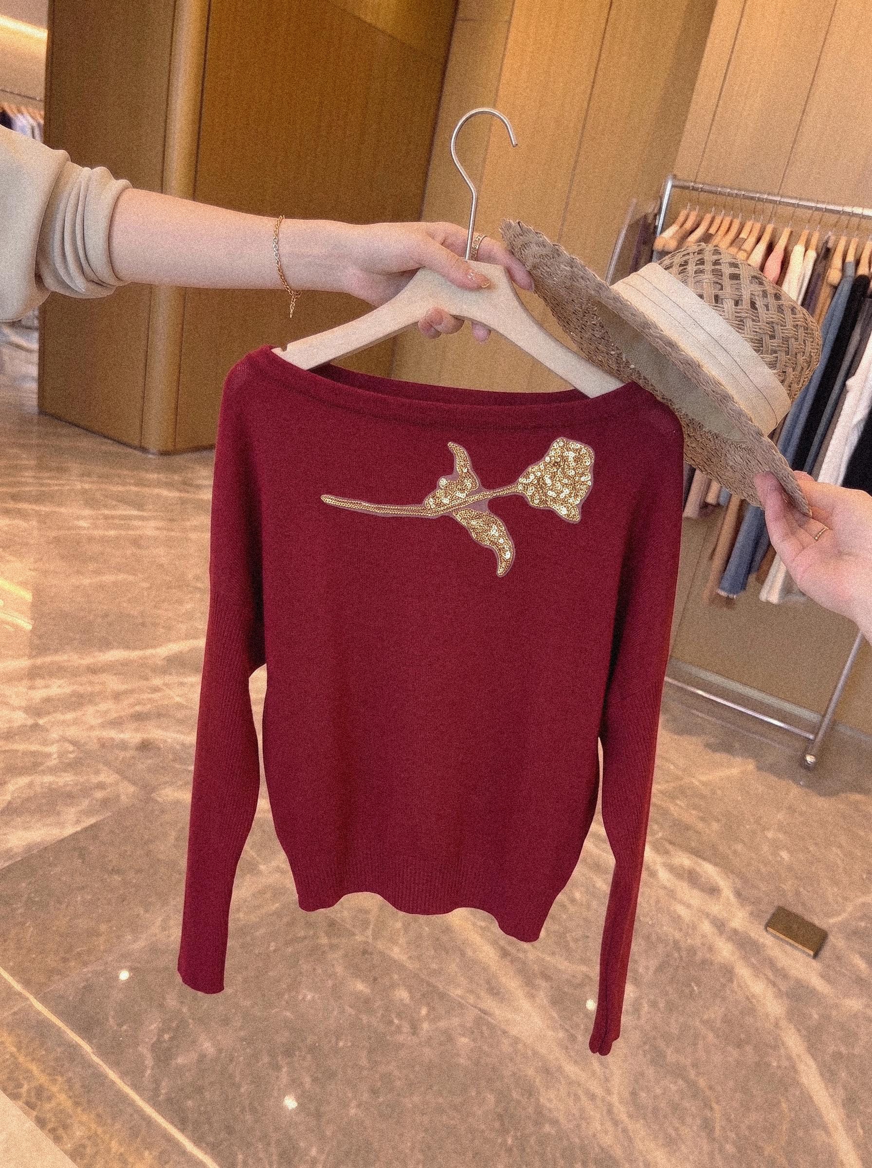 Early Spring Off-Shoulder Red Knit Top for Women 2026 New Slim Fit Base Layer - Image 4