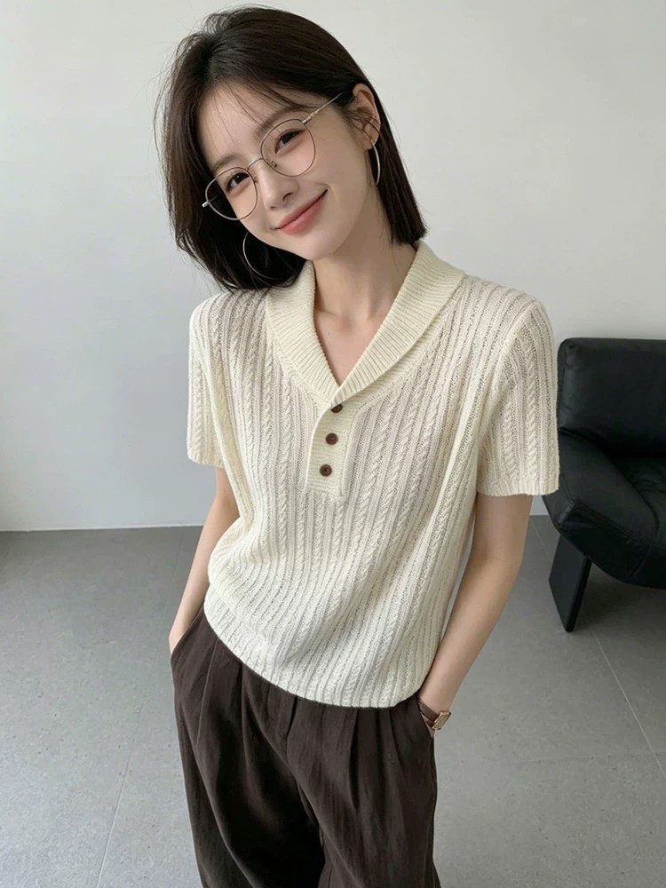Women's Summer Knit Polo Shirt with V-Neck and Short Sleeves - Image 2