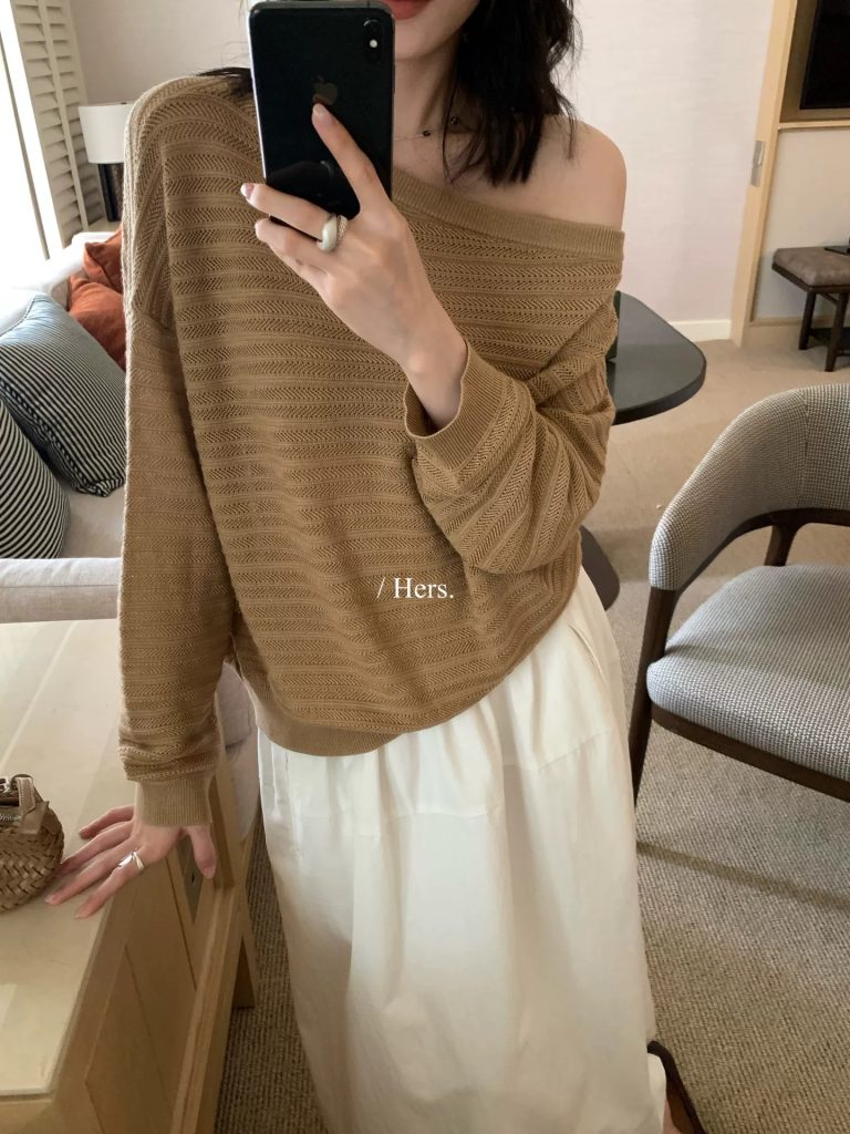 Elegant One-Shoulder Knit Top 2026 Fall Long Sleeve Women's Top - Style 35b906