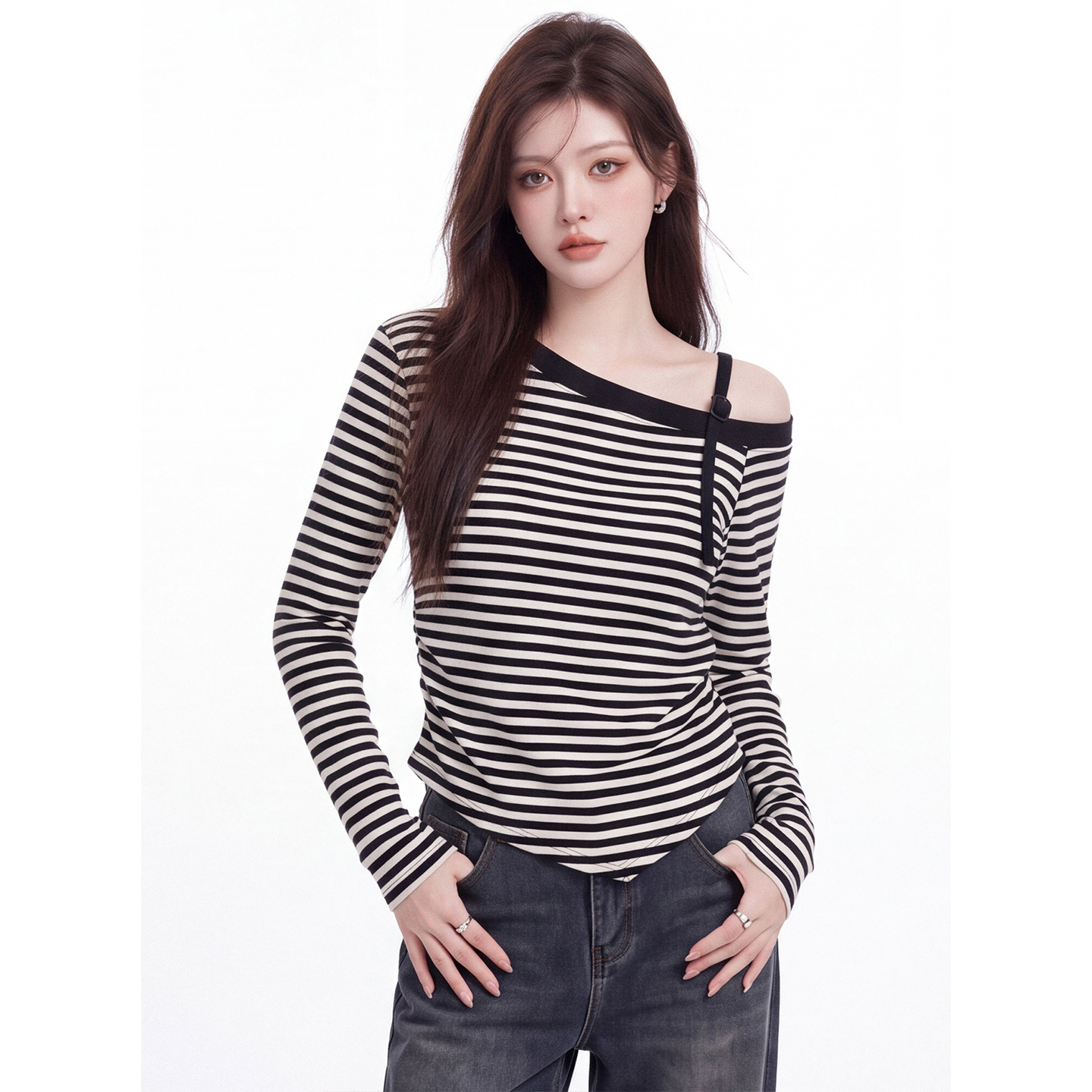 Women's Striped One-Shoulder Long-Sleeve Slim Fit T-Shirt 2026 Fall New