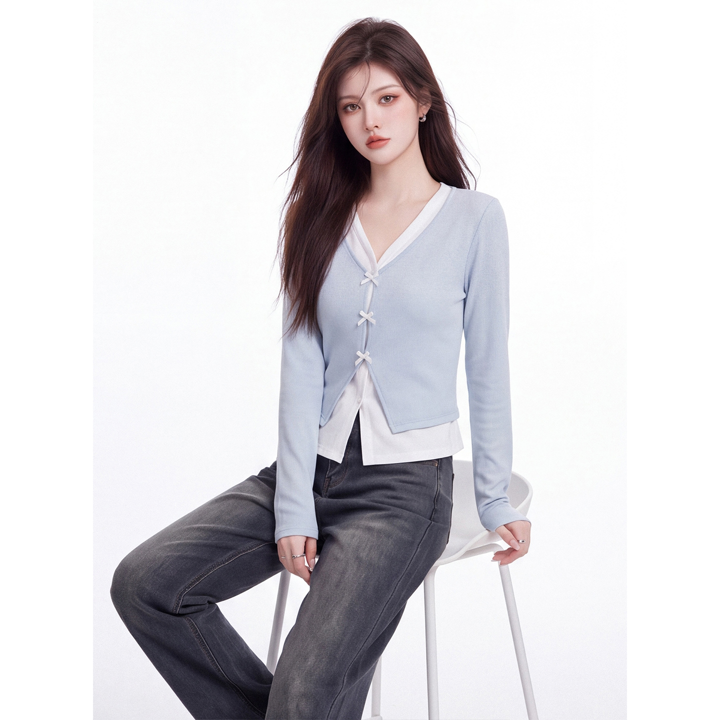 Women's Faux Two-Piece Long Sleeve T-Shirt 2026 Autumn V-Neck Color Block Slim Fit Short Top - Image 2
