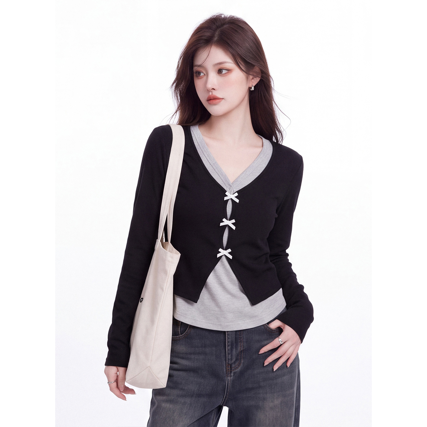 Women's Faux Two-Piece Long Sleeve T-Shirt 2026 Autumn V-Neck Color Block Slim Fit Short Top - Image 3